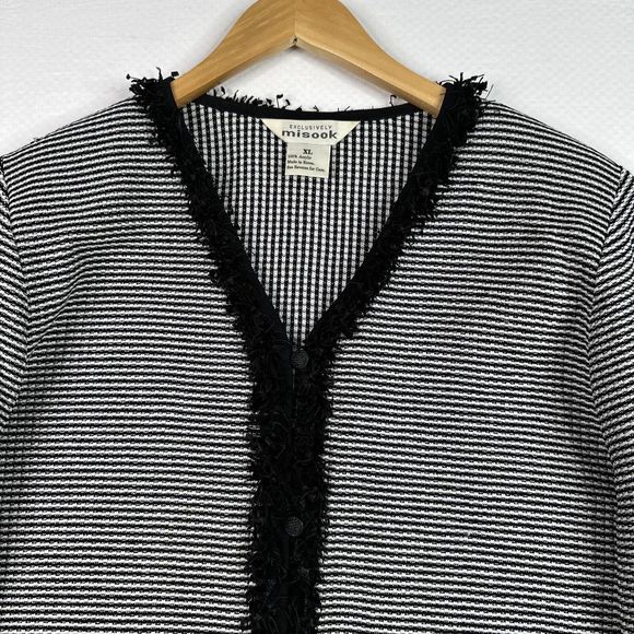 Exclusively Misook Fringe Trim Cardigan Jacket Black White‎ Knit Career Classic - Picture 2 of 11